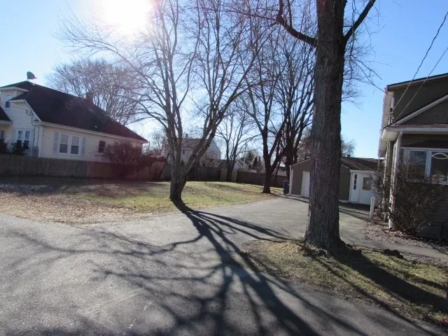 $1,800 | 41 Forest Seekonk Ma, Unit 2, Seekonk, MA 02771