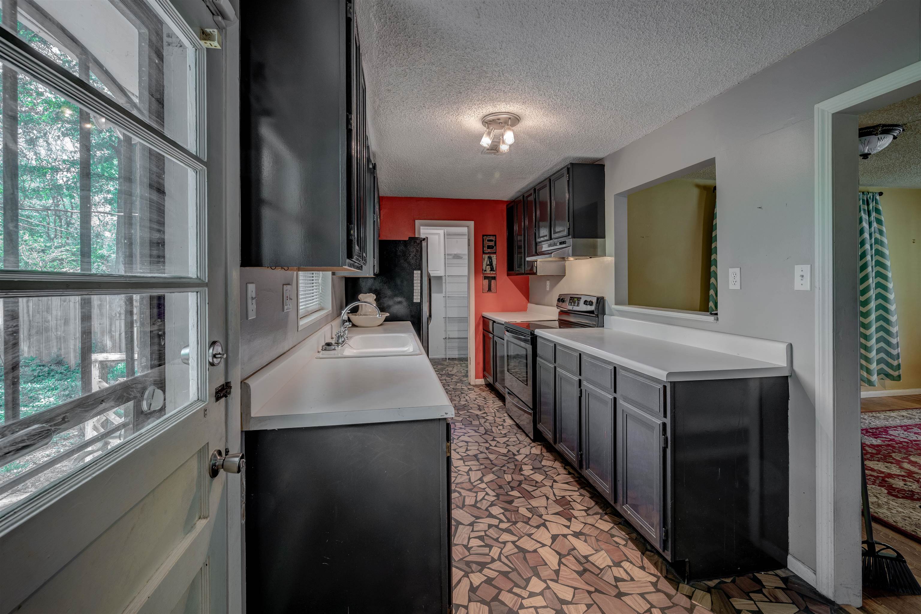 1065 Wellsville Road Memphis, TN 38117 - Photo 5 of 14 Gallery Image 5