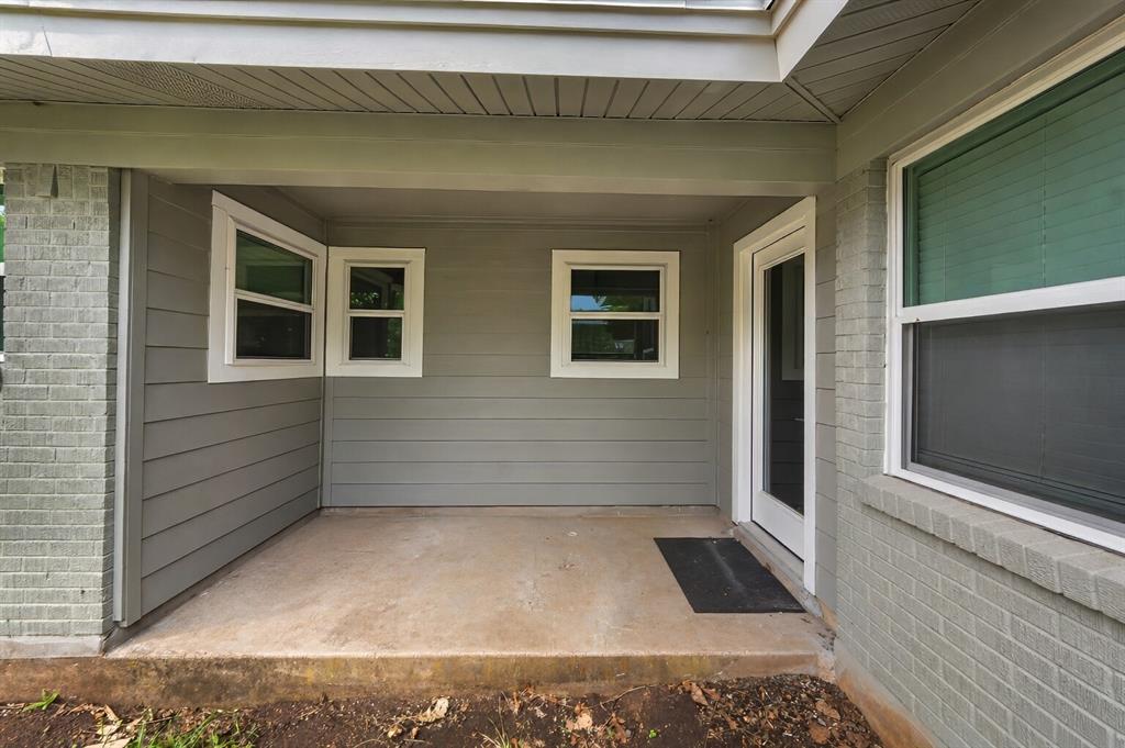 504 Pecan Street Crowley, TX 76036 - Photo 24 of 30