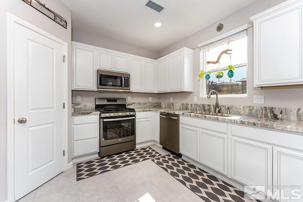 458 Scenic Ridge Drive Reno, NV 89506 - Photo 8 of 36 Photo 8