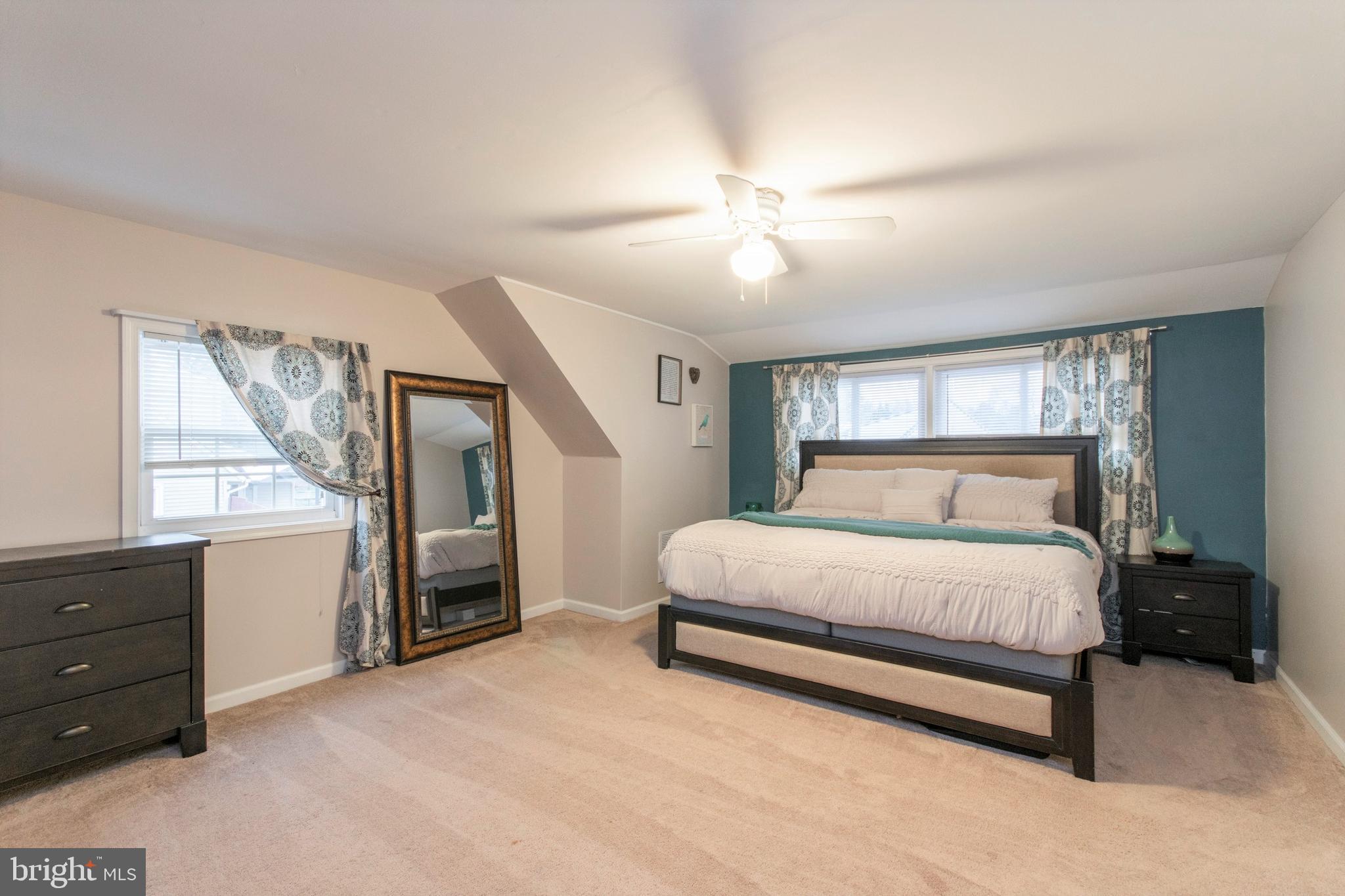 51 Harp Road Levittown, PA 19056 - Photo 20 of 27 Gallery Image 20