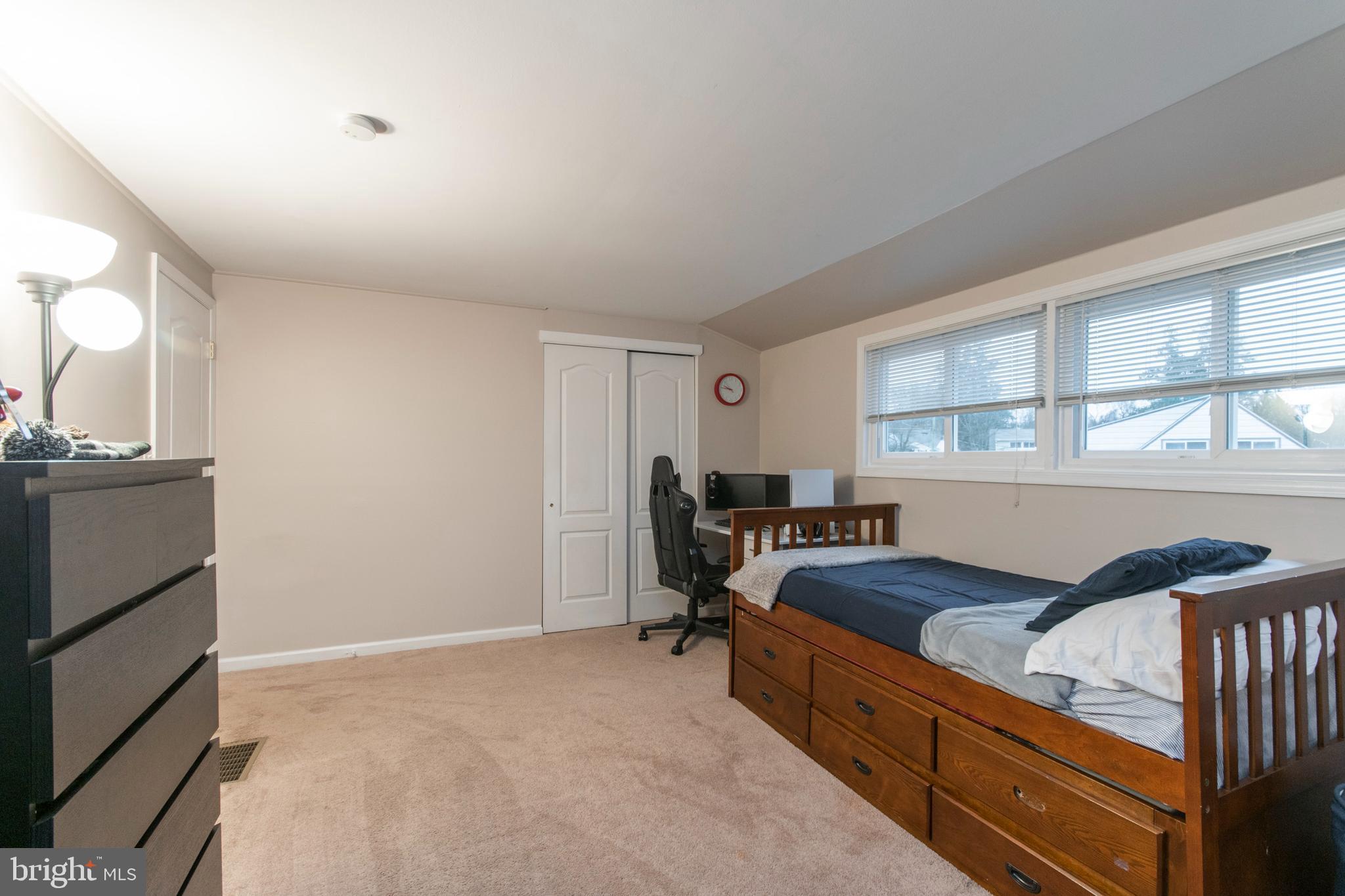 51 Harp Road Levittown, PA 19056 - Photo 24 of 27 Gallery Image 24