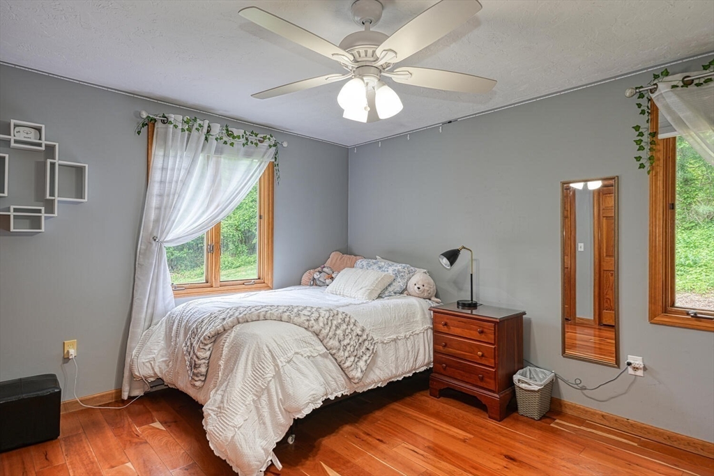 334 Mendon Street Upton, MA 01568 - Photo 21 of 41