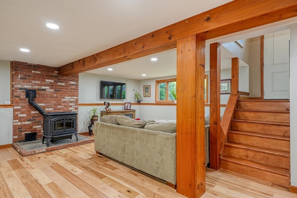 334 Mendon Street Upton, MA 01568 - Photo 26 of 41