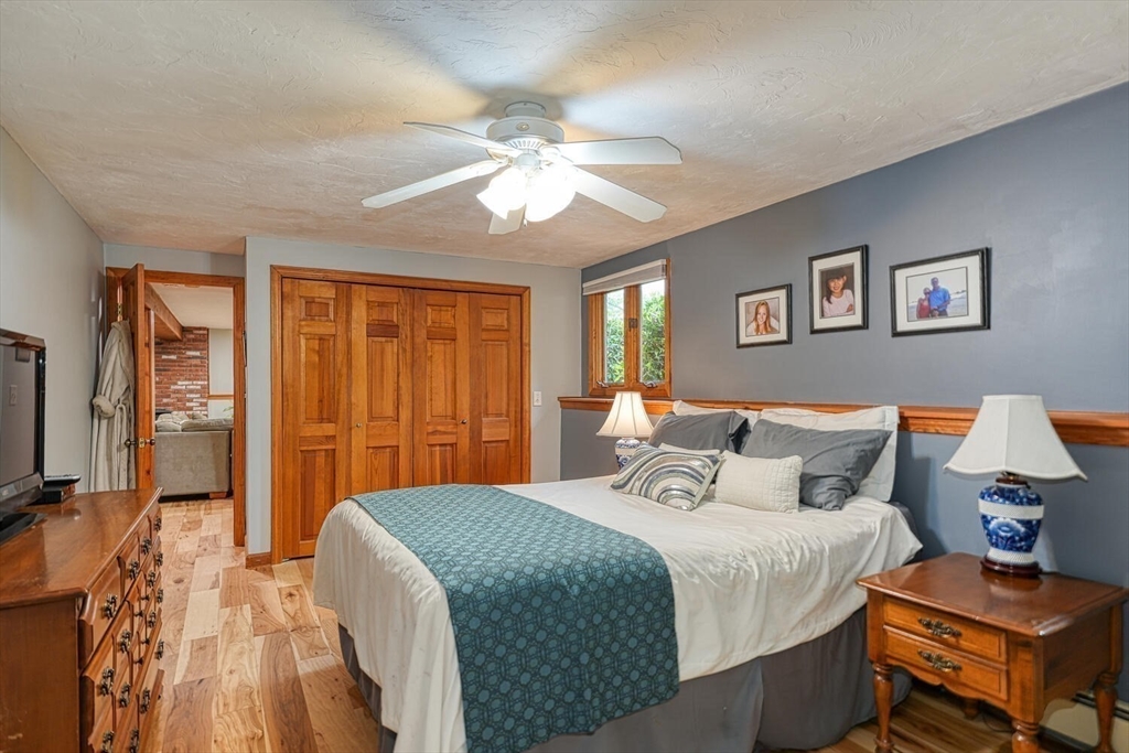 334 Mendon Street Upton, MA 01568 - Photo 30 of 41