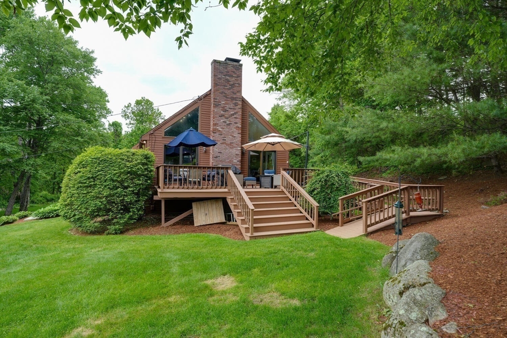 334 Mendon Street Upton, MA 01568 - Photo 38 of 41