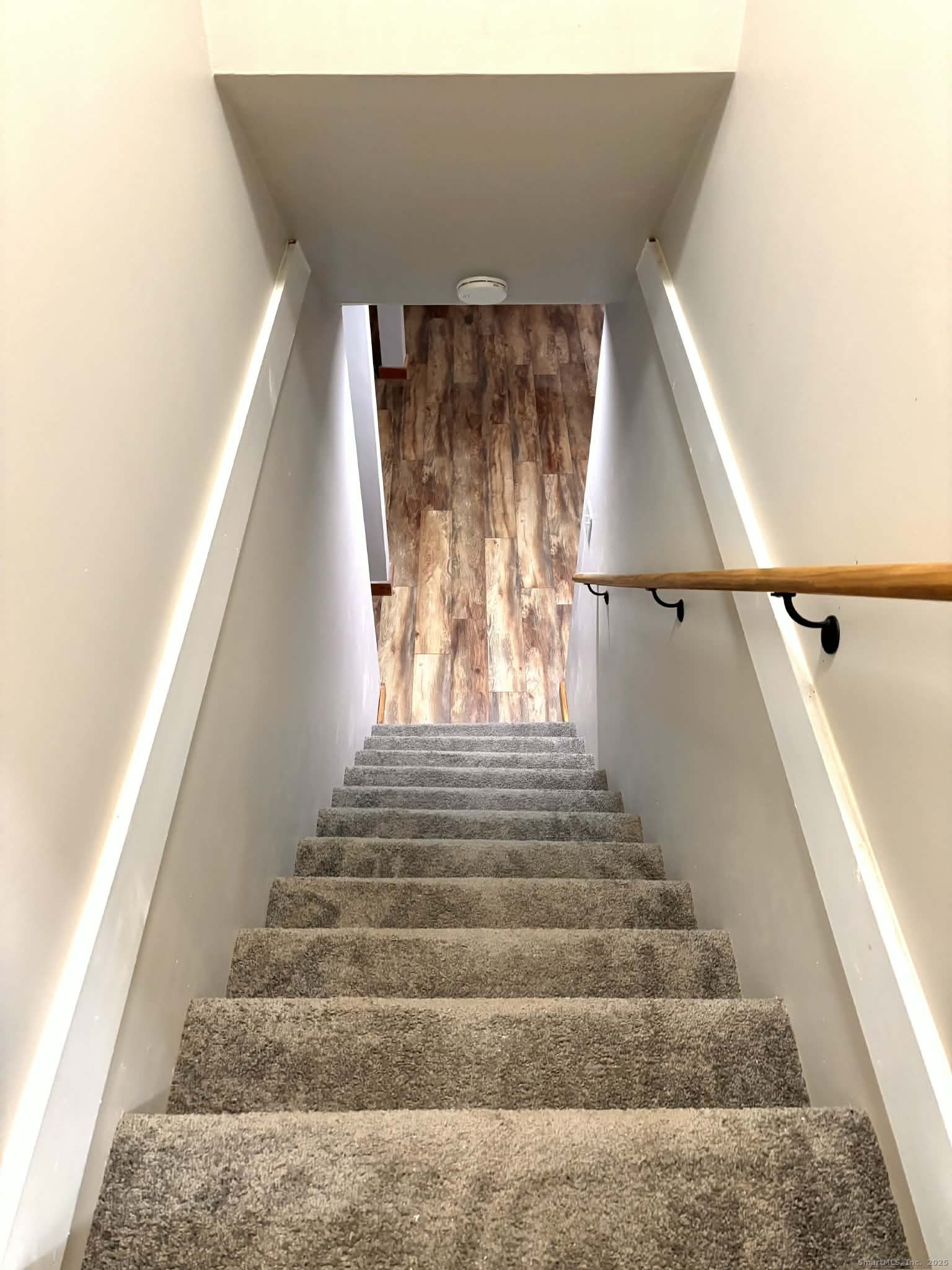 164 Starkweather Road Plainfield, CT 06354 - Photo 16 of 23 a view of entryway