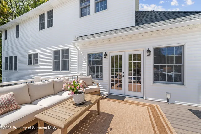 $725,000 | 220 Fuller Road, Dalton, PA 18414