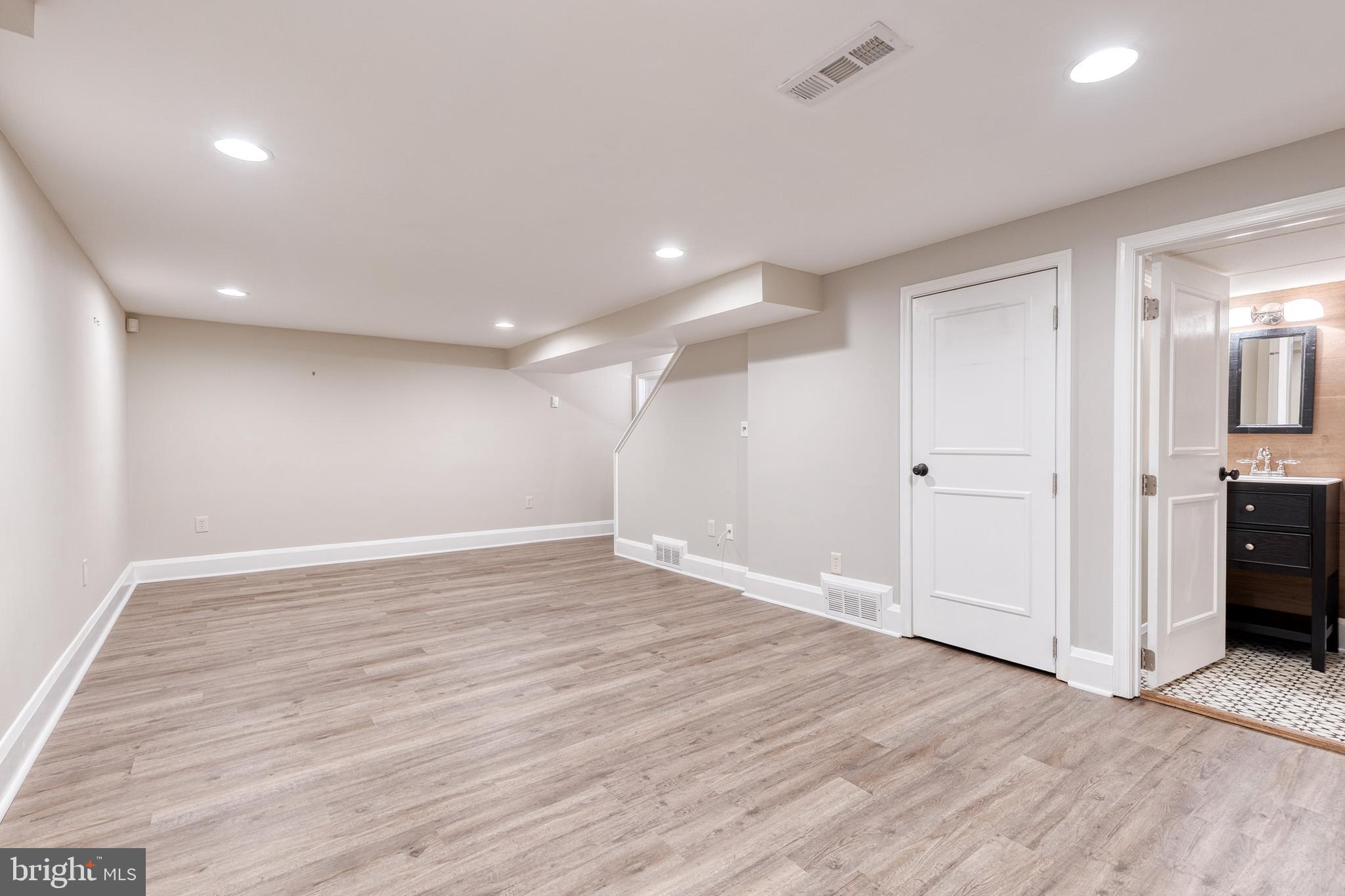 336 Broadmoor Road Baltimore, MD 21212 - Photo 32 of 41 Gallery Image 32