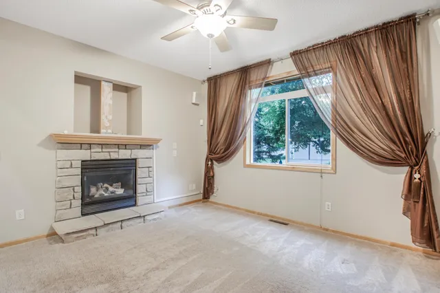 $294,900 | 9138 Comstock Lane North, Maple Grove, MN 55311