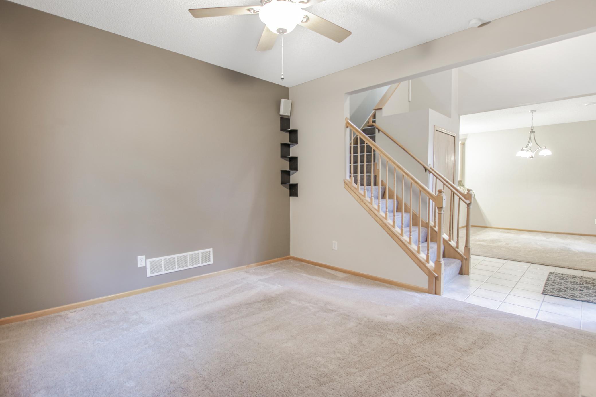 9138 Comstock Lane North Maple Grove, MN 55311 - Photo 6 of 40