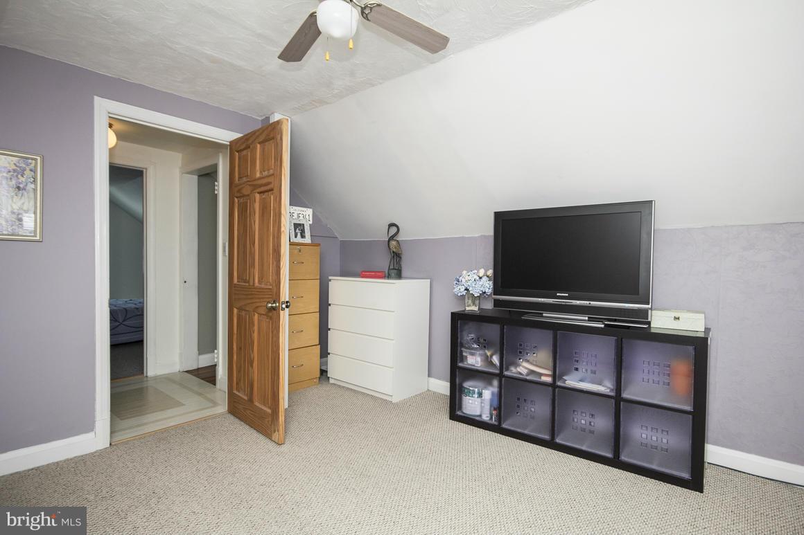 1807 Weyburn Road Baltimore, MD 21237 - Photo 16 of 29 Bedroom