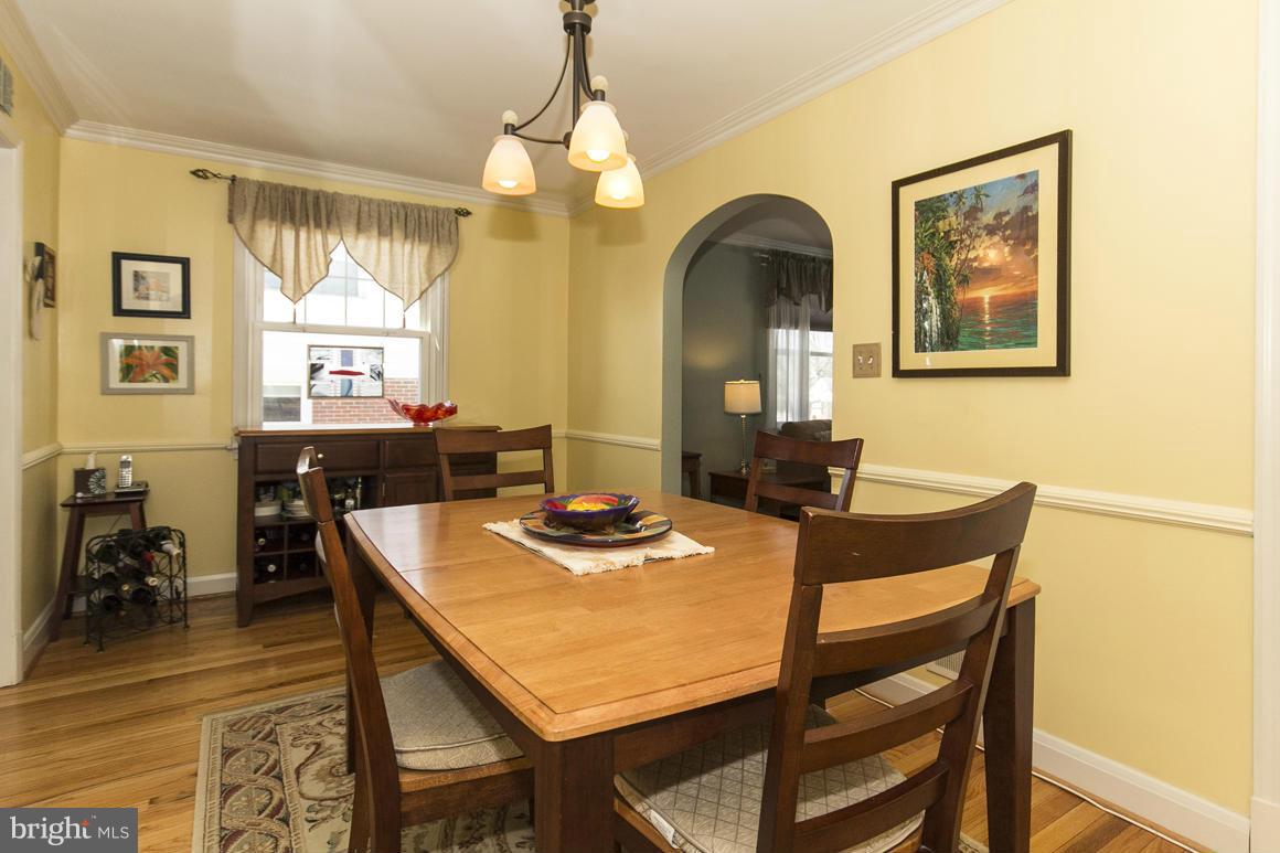 1807 Weyburn Road Baltimore, MD 21237 - Photo 6 of 29 Dining Room