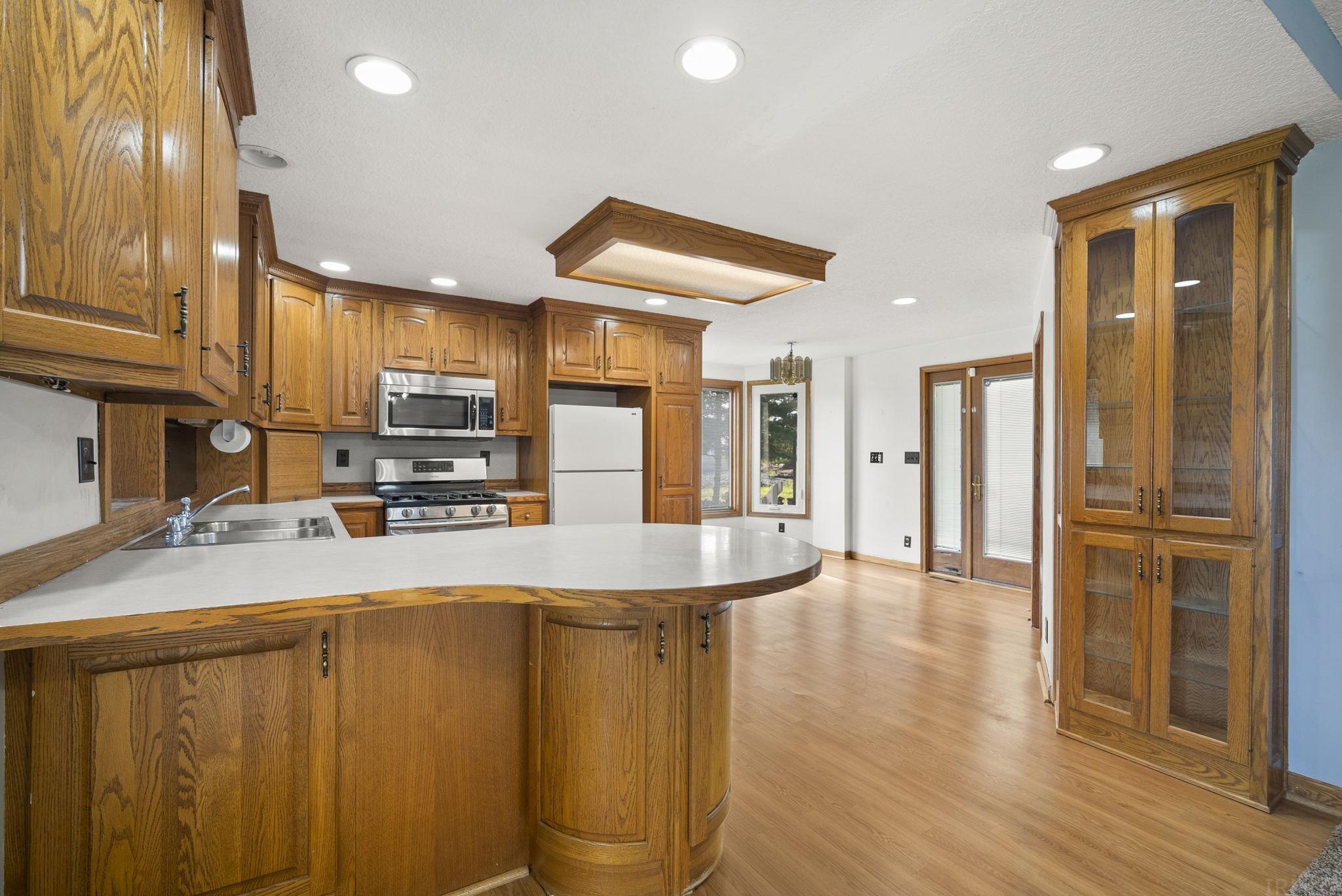 20131 Monroeville Road Monroeville, IN 46773 - Photo 10 of 32