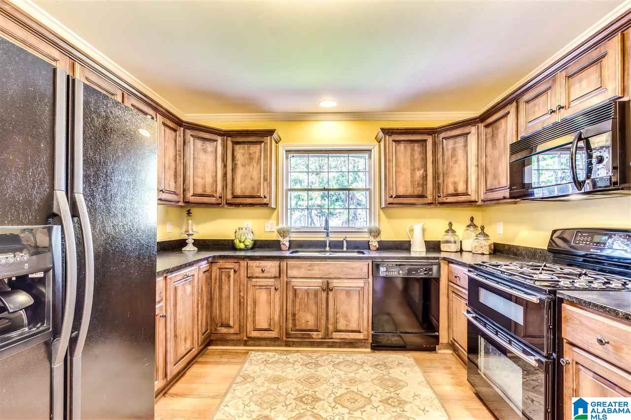 3516 Spring Valley Court Birmingham, AL 35223 - Photo 9 of 26