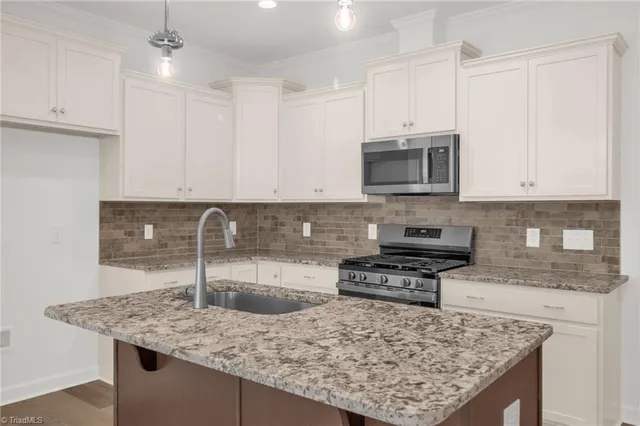 $479,900 | 3607 Townland Circle, Clemmons, NC 27012