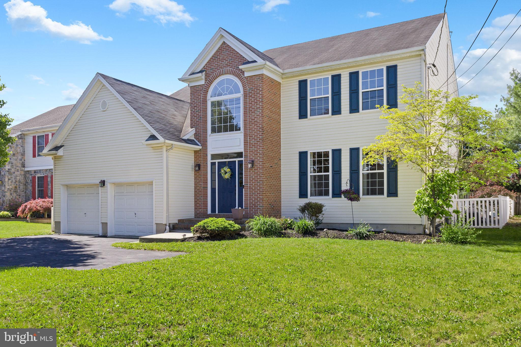 4535 Nottingham Way Hamilton, NJ 08690 - Photo 3 of 44 Gallery Image 3