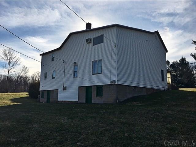 122 Hunsinger Road Johnstown, PA 15904 - Photo 5 of 12