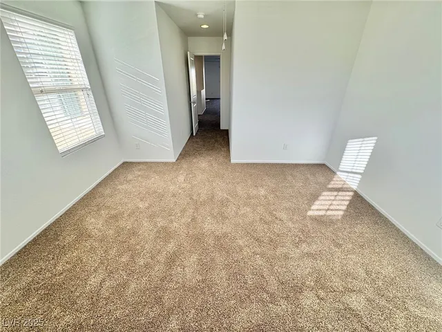 $2,175 | 2882 Culloden Avenue, Henderson, NV 89044