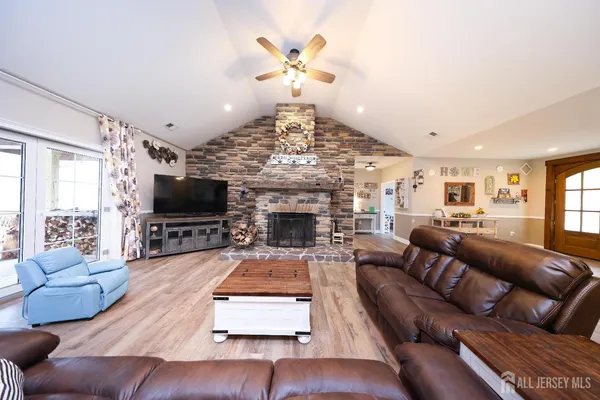$1,250,000 | 94 East Pleasant Grove Road, Jackson, NJ 08527