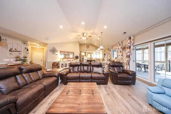 $1,250,000 | 94 East Pleasant Grove Road, Jackson, NJ 08527