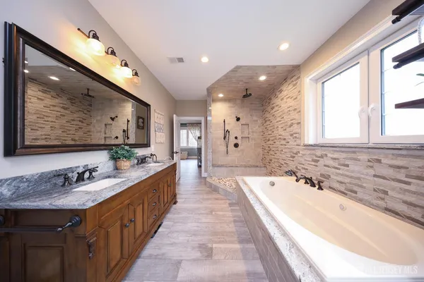 $1,250,000 | 94 East Pleasant Grove Road, Jackson, NJ 08527