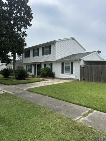 $249,000 | 440 Holy Cross Place, Kenner, LA 70065