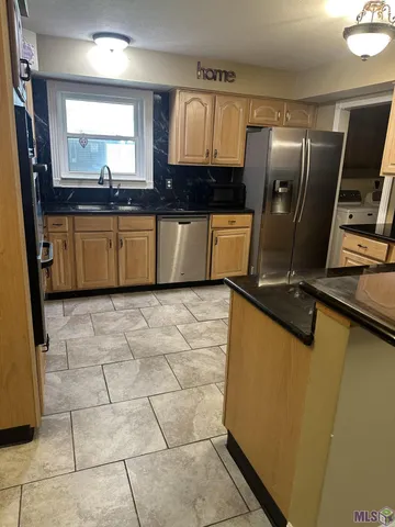 $249,000 | 440 Holy Cross Place, Kenner, LA 70065