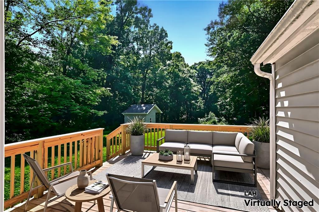 128 Dehaven Road Beaver Falls, PA 15010 - Photo 4 of 29