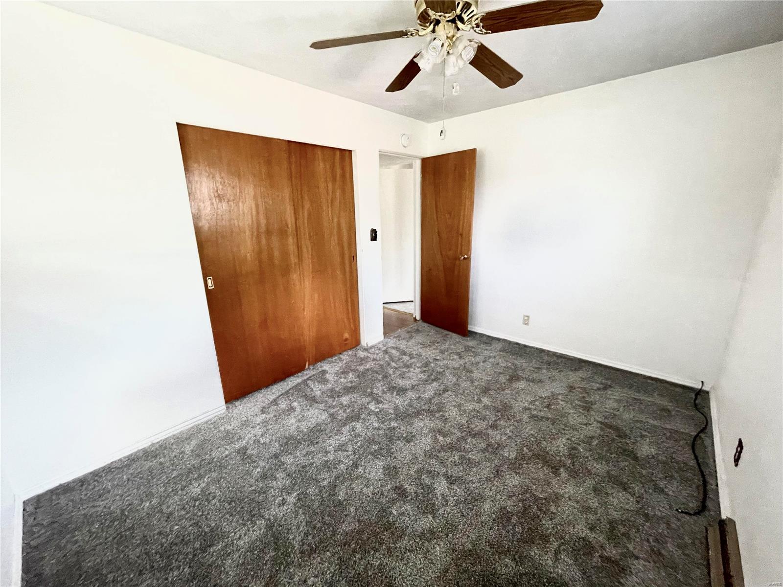 2811 Sunset Drive Granite City, IL 62040 - Photo 11 of 16