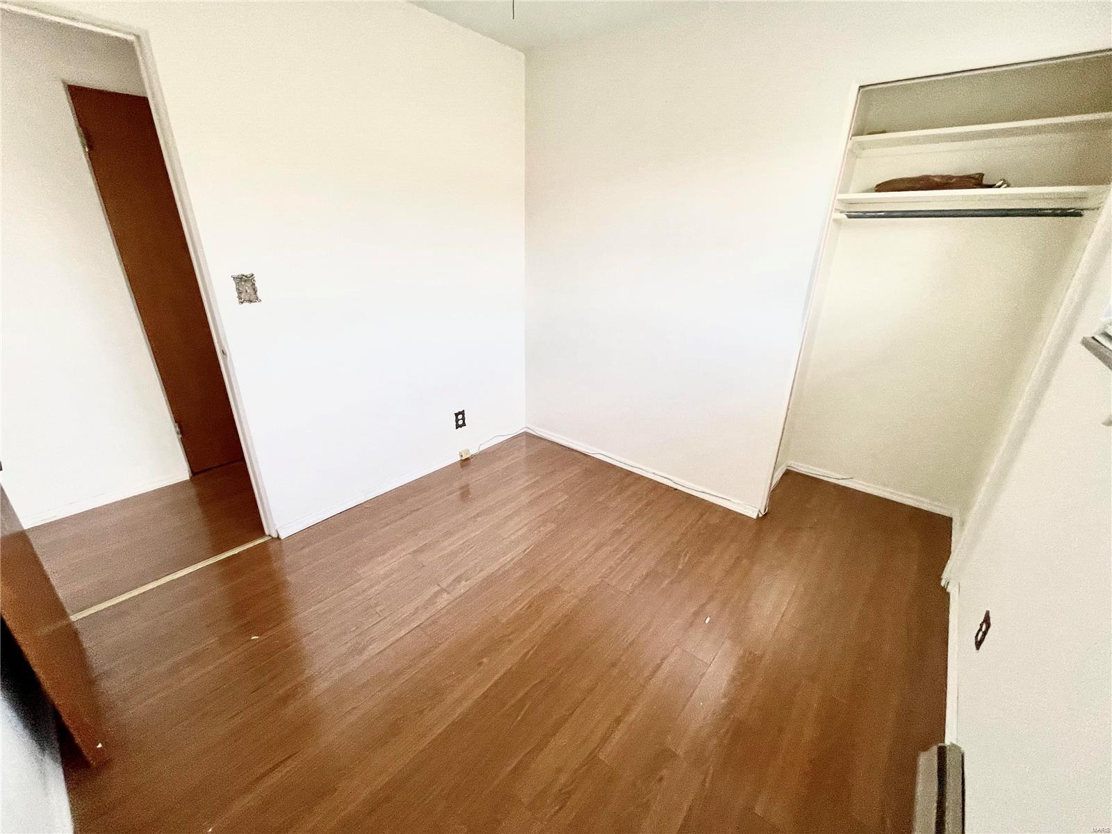 2811 Sunset Drive Granite City, IL 62040 - Photo 7 of 16