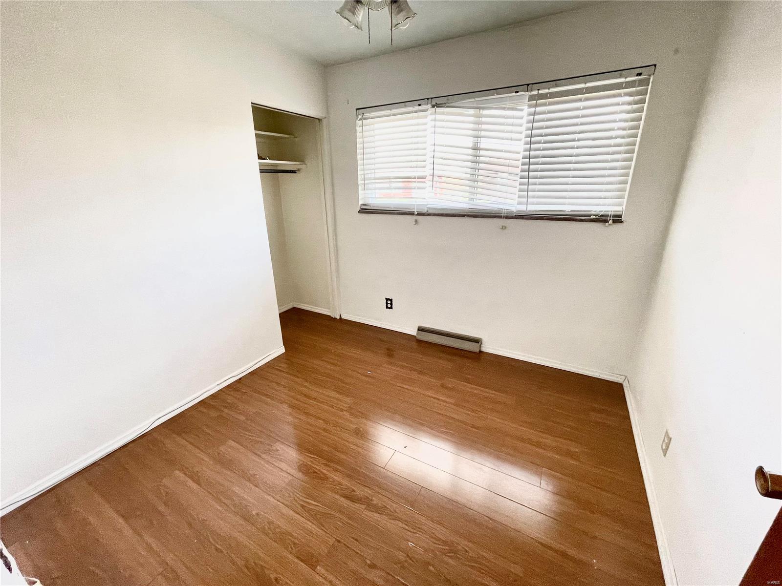 2811 Sunset Drive Granite City, IL 62040 - Photo 8 of 16