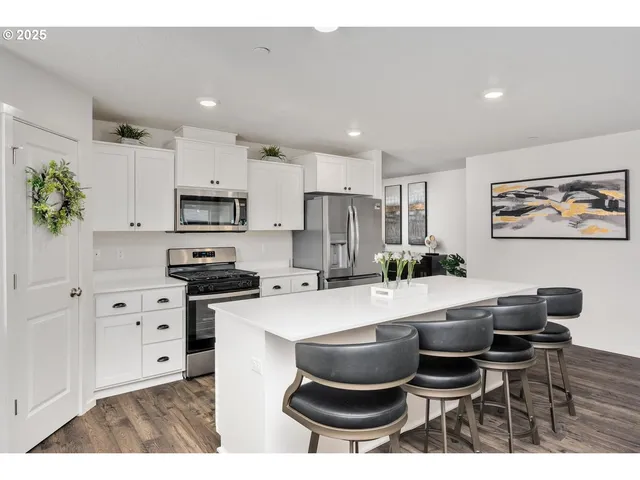 $540,000 | 52256 Southeast 6th Street, Scappoose, OR 97056