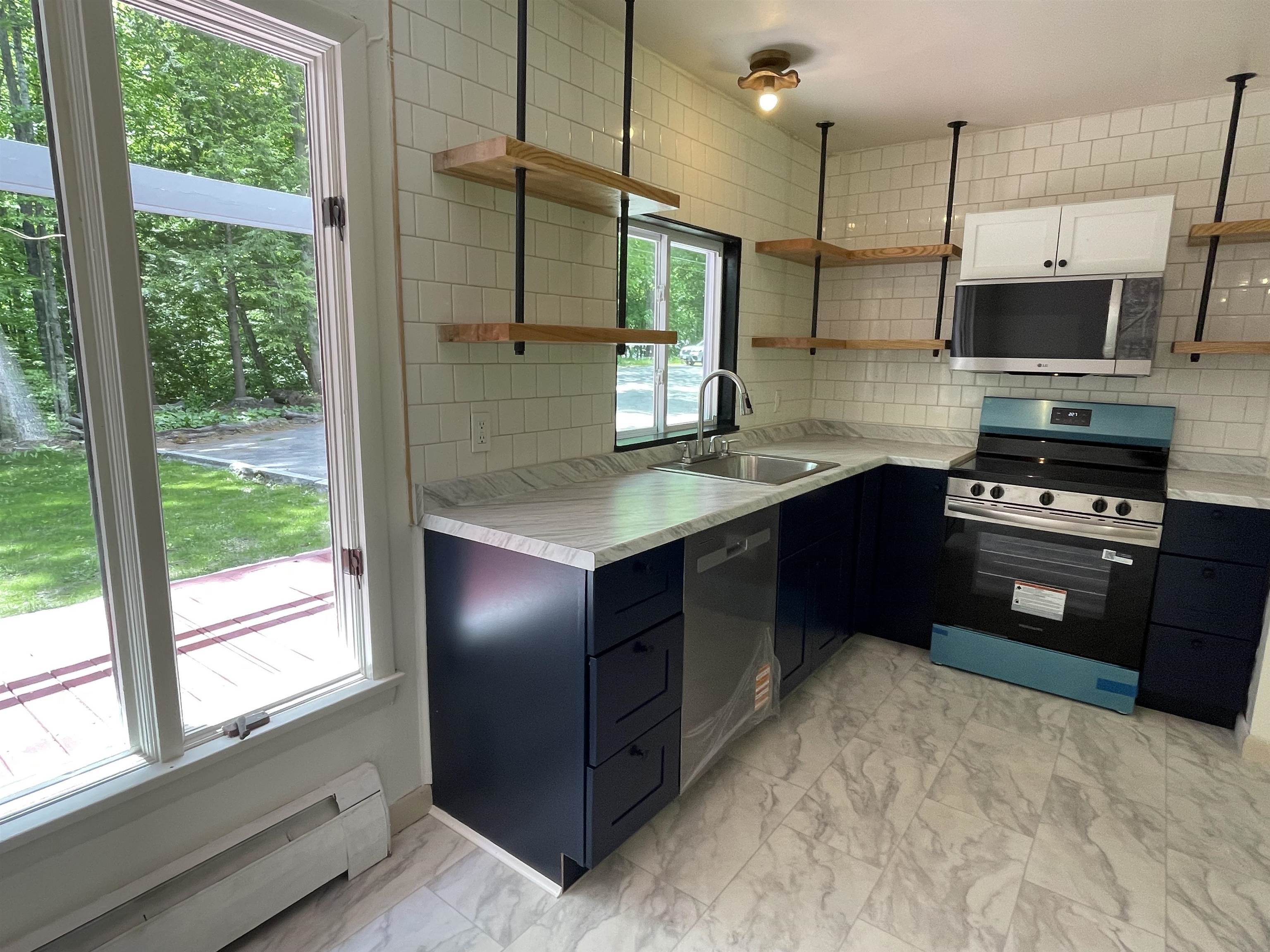 10 Bryant Court Rockingham, VT 05101 - Photo 11 of 48