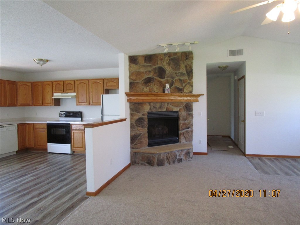 848 Rome Rock Creek Road Rome, OH 44085 - Photo 5 of 33