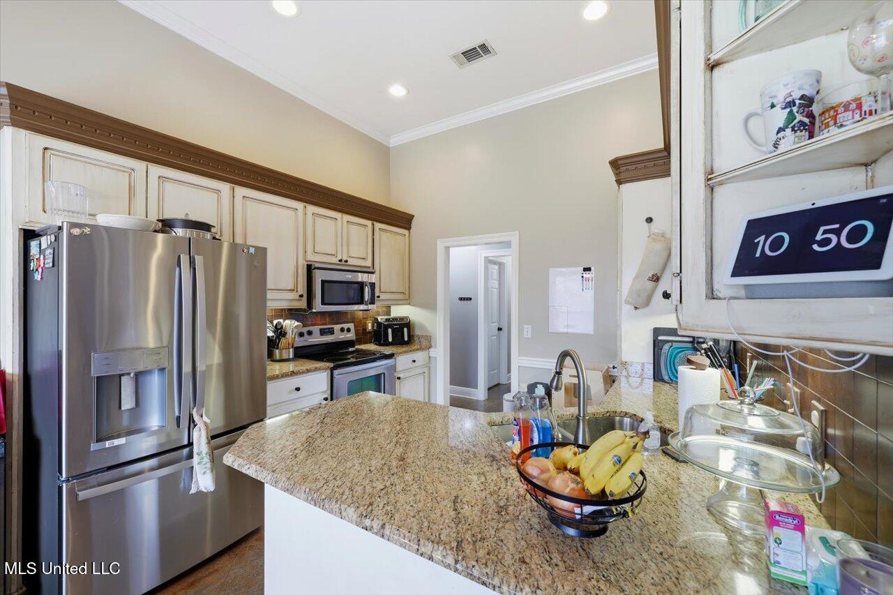 608 Summer Place Flowood, MS 39232 - Photo 9 of 29 09-608 Summer Pl _ Home Tours MS