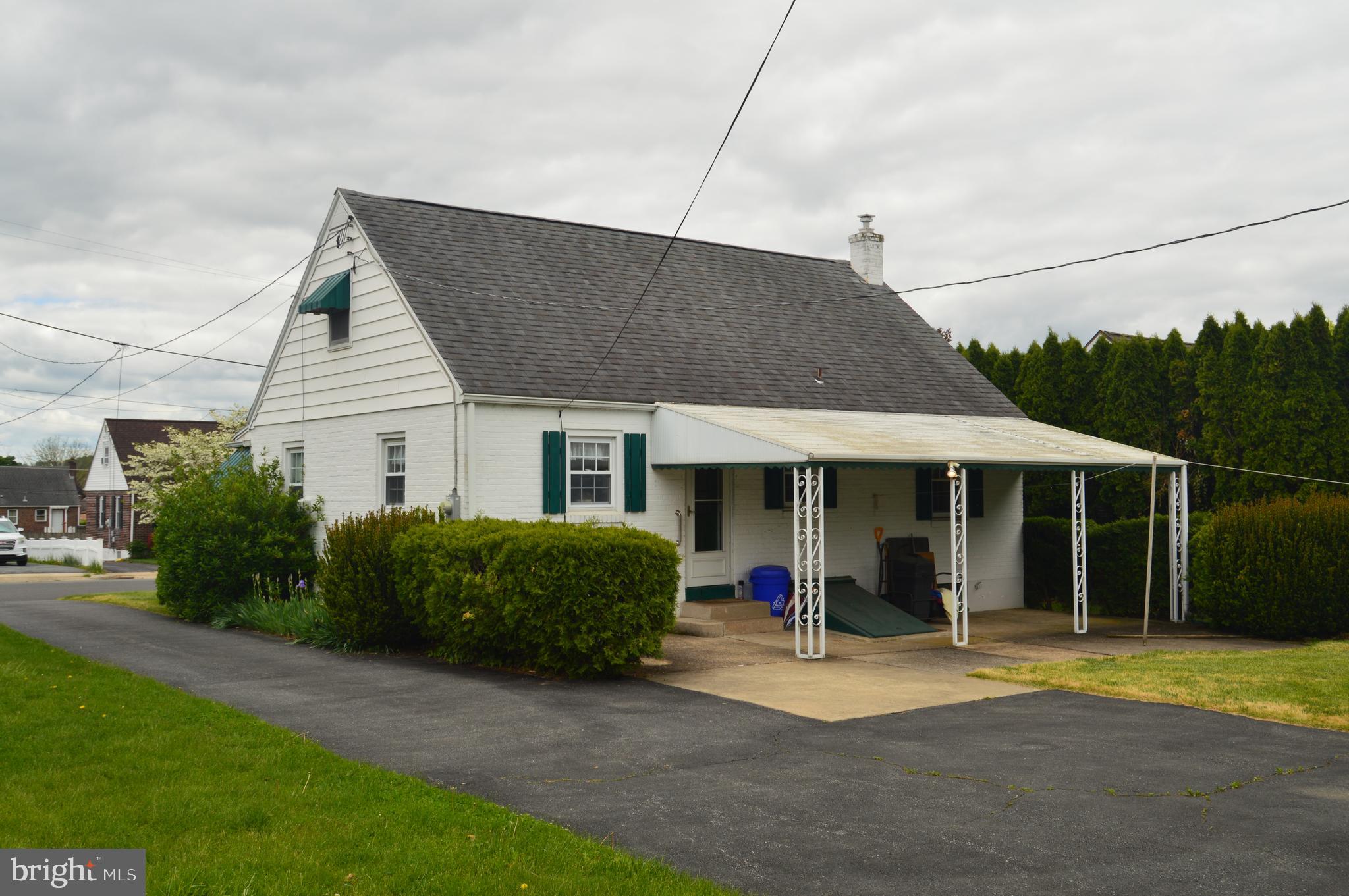 2121 Peters Road Reading, PA 19601 - Photo 21 of 28 Rear View