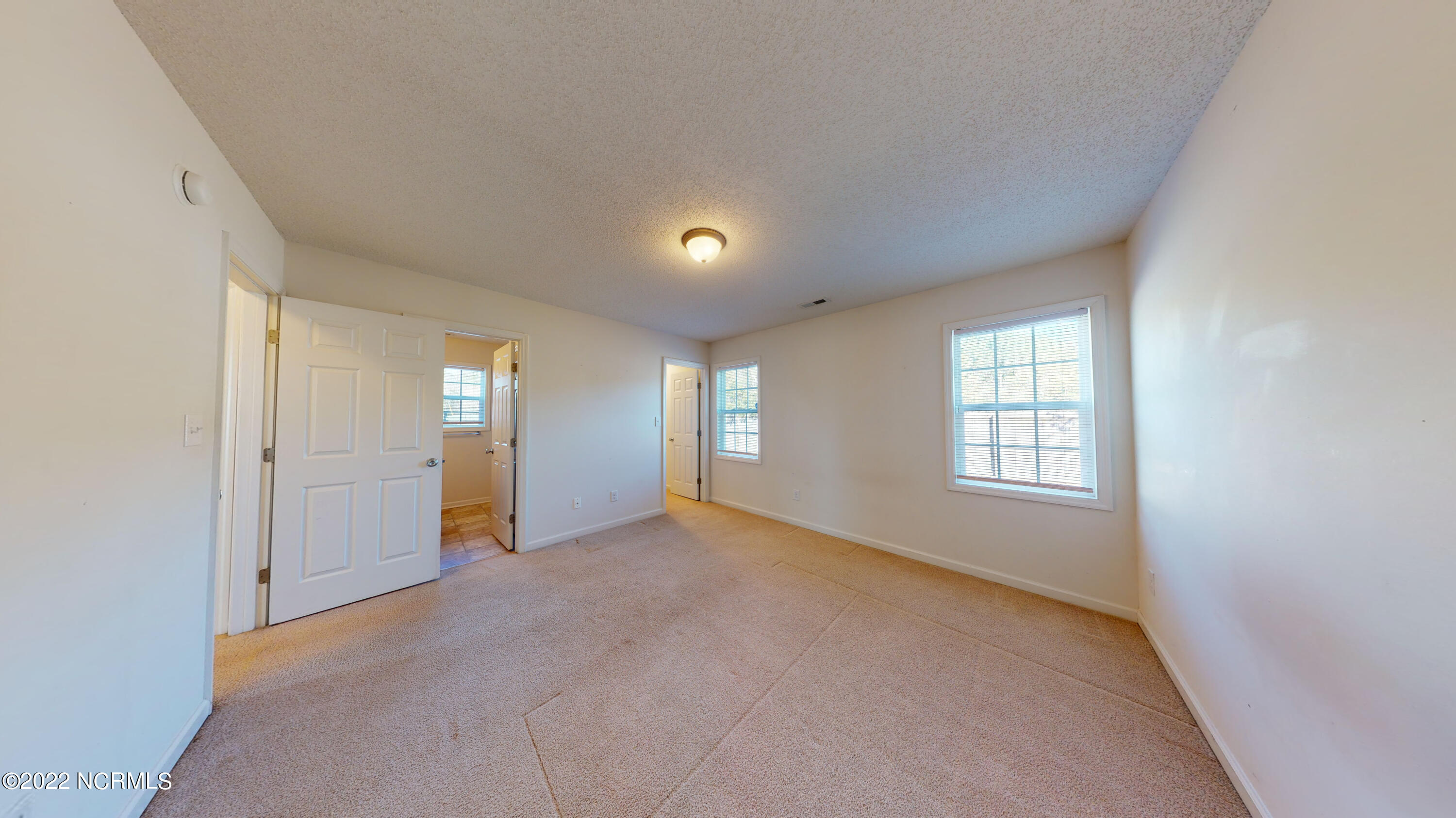 401 Shale Road Hubert, NC 28539 - Photo 16 of 23 401-Shale-Dr-01112022_135320