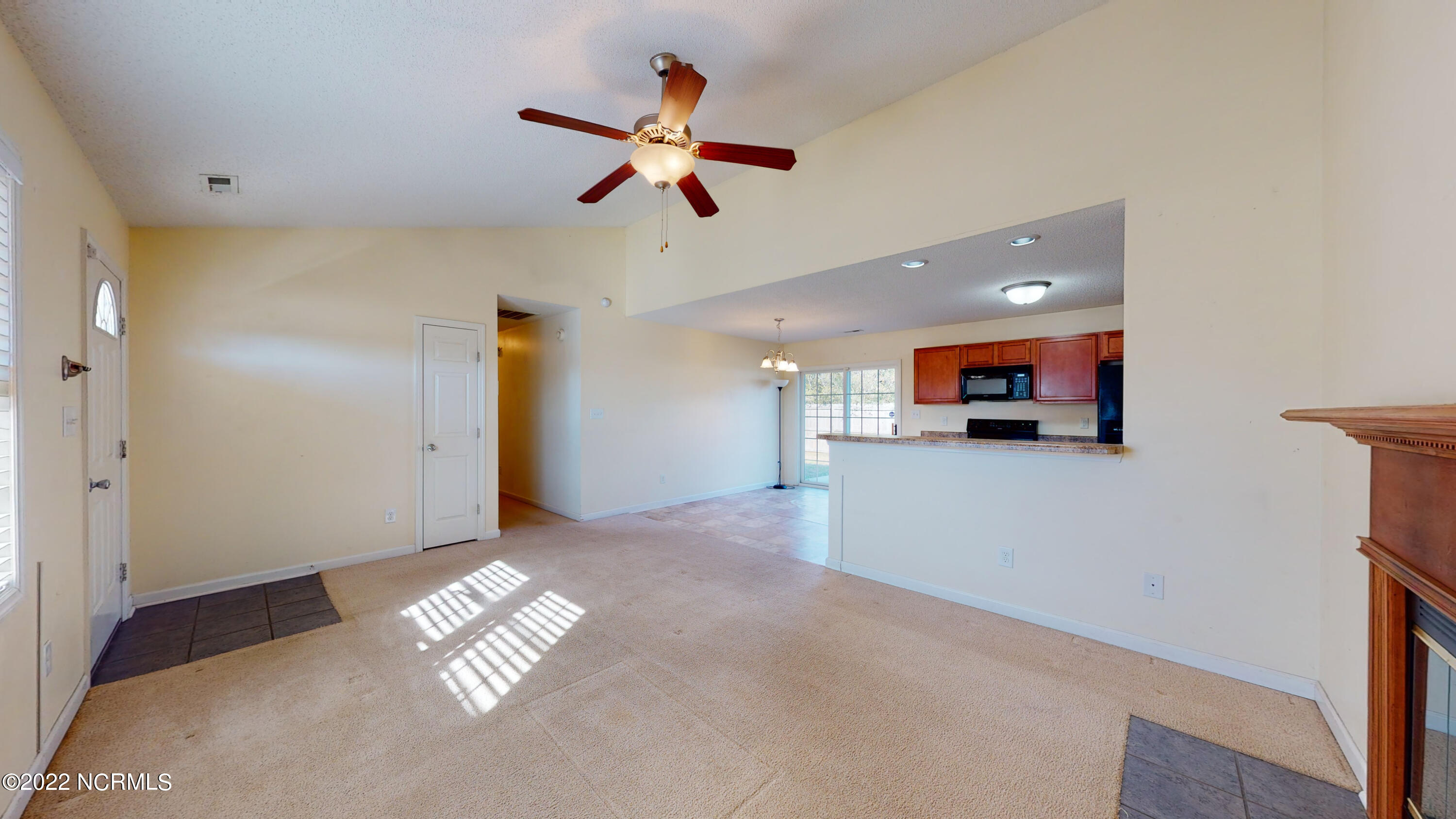 401 Shale Road Hubert, NC 28539 - Photo 5 of 23 401-Shale-Dr-01112022_134834