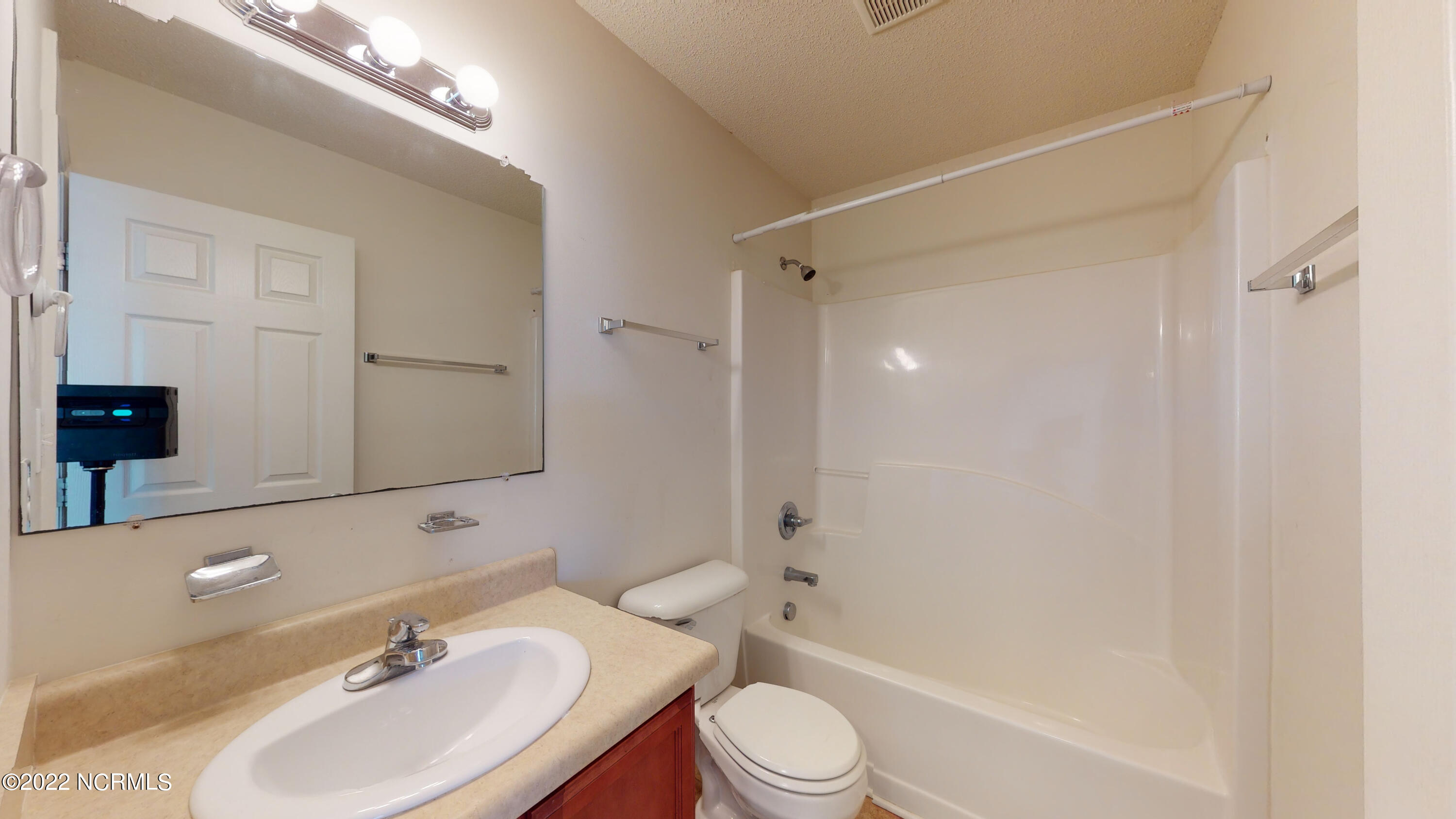 401 Shale Road Hubert, NC 28539 - Photo 10 of 23 401-Shale-Dr-01112022_135103