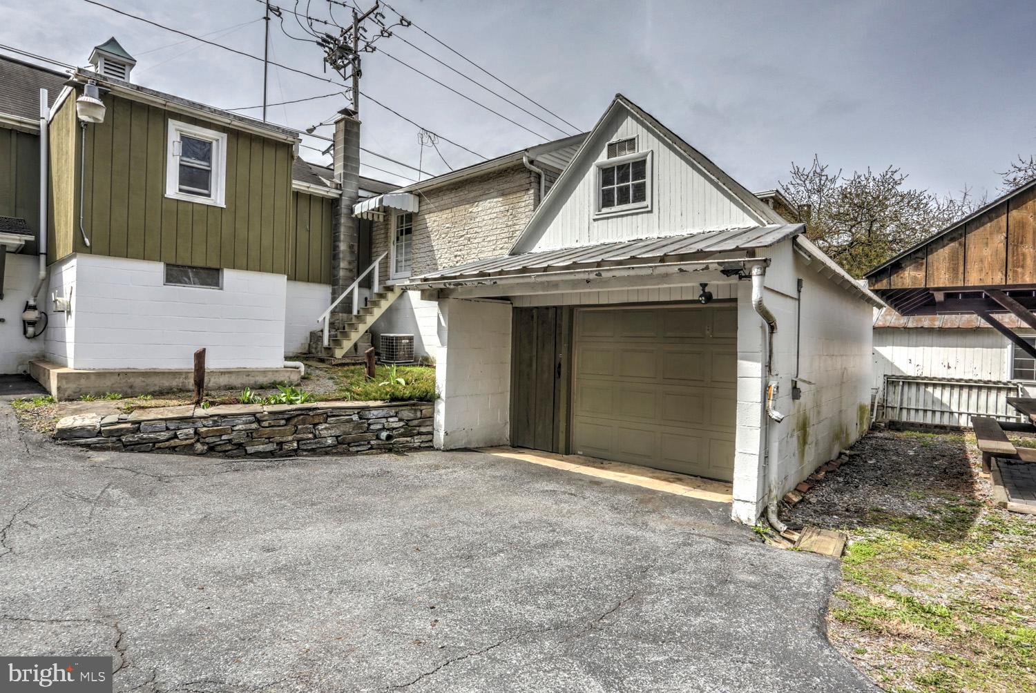 2035 Main Street Lititz, PA 17543 - Photo 12 of 29