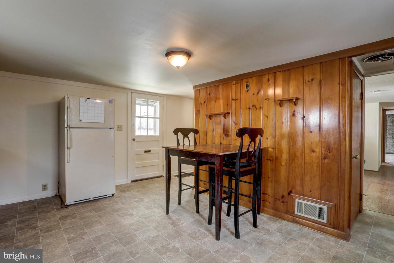 2035 Main Street Lititz, PA 17543 - Photo 16 of 29