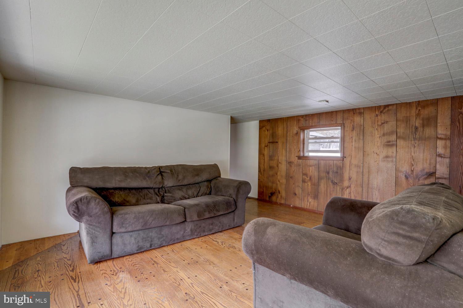 2035 Main Street Lititz, PA 17543 - Photo 17 of 29