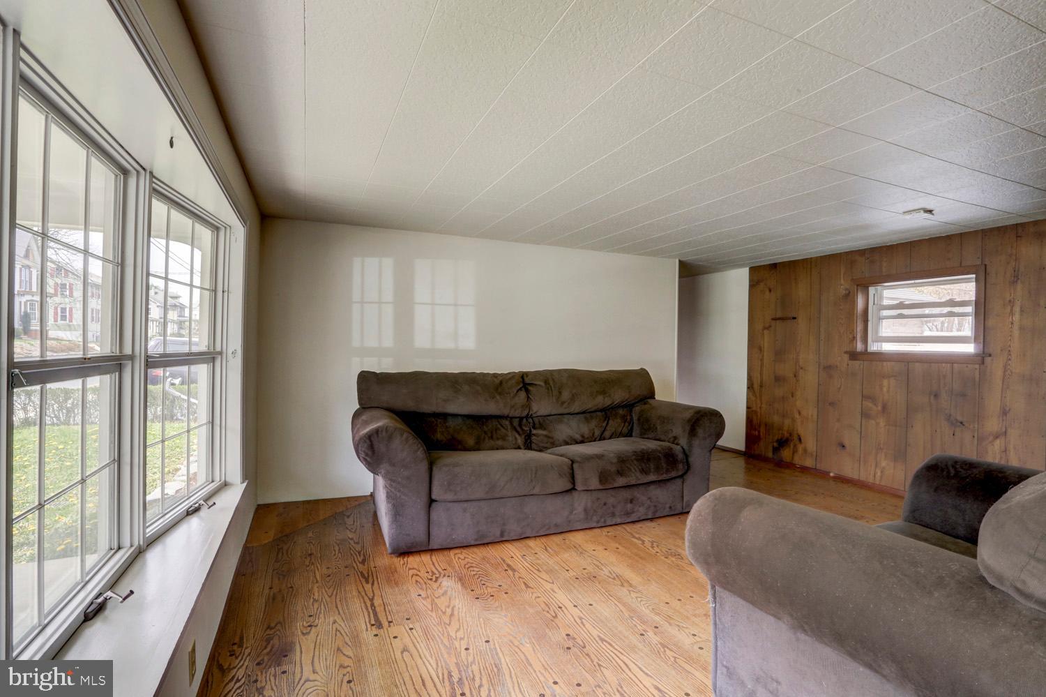 2035 Main Street Lititz, PA 17543 - Photo 18 of 29
