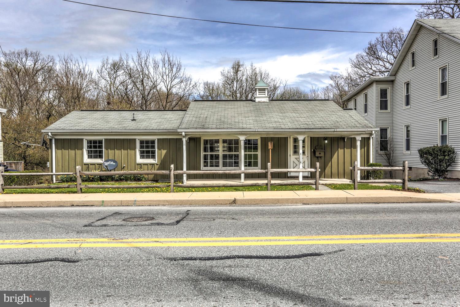 2035 Main Street Lititz, PA 17543 - Photo 6 of 29