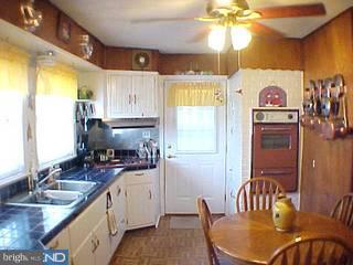 7 Midfield Road New Castle, DE 19720 - Photo 5 of 6 Gallery Image 5