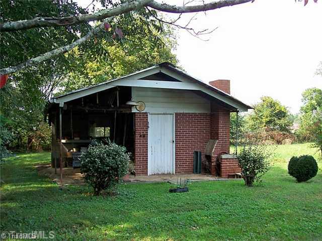 664 Milling Road Mocksville, NC 27028 - Photo 3 of 15 Outbuilding.