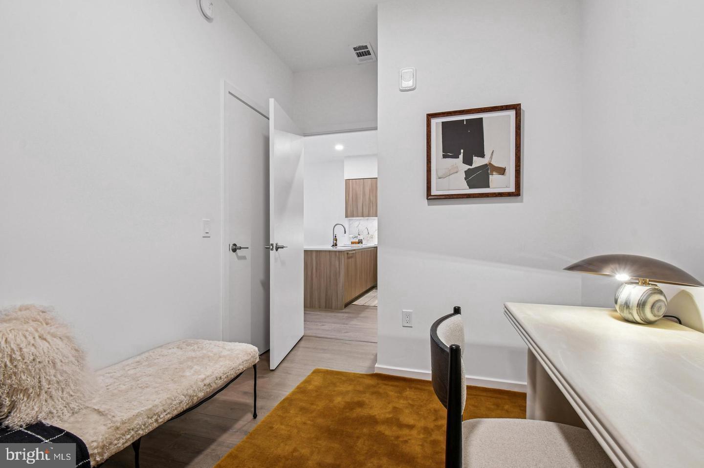 2601 Calvert Street Northwest, Unit 1707 Washington, DC 20008 - Photo 8 of 33