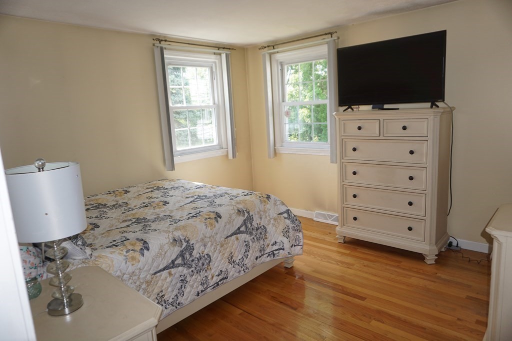 14 Jayson Road Methuen, MA 01844 - Photo 11 of 27 Gallery Image 11