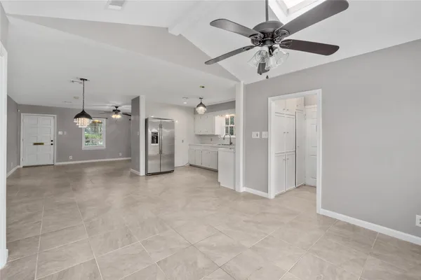 $1,600 | 1110 Woods Drive, Liberty, TX 77575